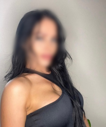 Лариса, 23 года, 2 размер груди